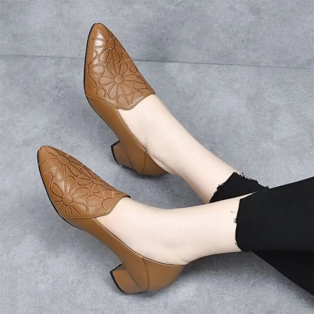 Tacones Vianny - Cuero suave bordado